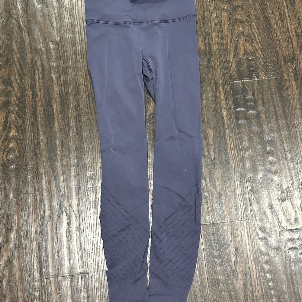 Lululemon purple leggings